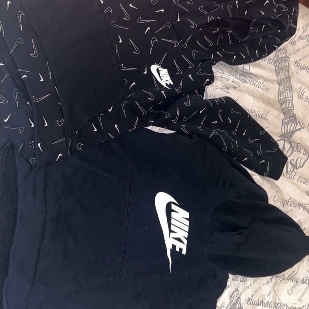 NIKE sweaters ( 2 pairs )